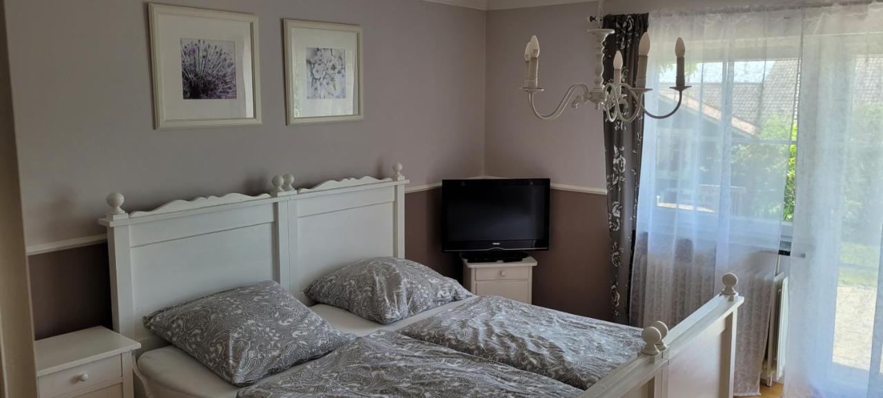 Stilvolles Apartment "Romantic" Neukirchen vorm Wald Dış mekan fotoğraf